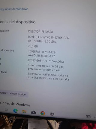 PC Corsair i7 4770K 20GB RAM Blanco