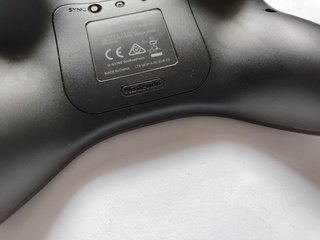 Controller PRO per Wii U, Originale Nintendo
