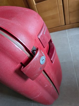 Maleta Samsonite rígida