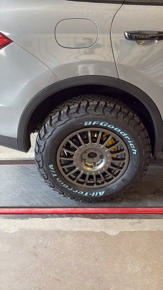 Llantas Braid Cayenne y ruedas  All-Terrain T/A