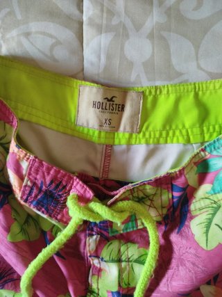 Dos Bañadores Chico Hollister Talla S y Xs