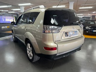 MITSUBISHI Outlander 2.0 DID Intense Plus