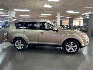 MITSUBISHI Outlander 2.0 DID Intense Plus
