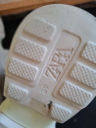 Botas grises de tela