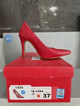 Zapatos de tacón 9cm de piel rojos nuevos