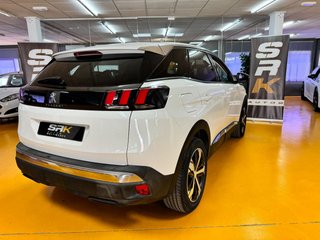 PEUGEOT 3008 1.5L BlueHDi 96kW 130CV SS Allure