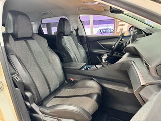 PEUGEOT 3008 1.5L BlueHDi 96kW 130CV SS Allure