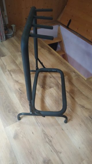 Soporte para 3 guitarras/bajos