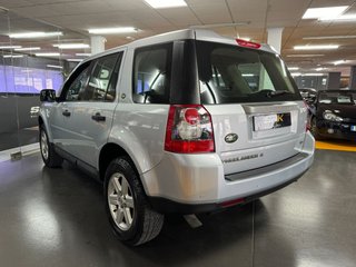 LAND-ROVER Freelander 2.2 Td4 SE CommandShift