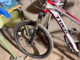 Bicicleta Trek Top Fuel