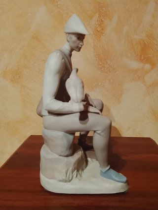 Lladro Tang Hunter Falconer. Halconero.