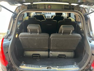 Peugeot 308 1.6 hdi 7 plazas