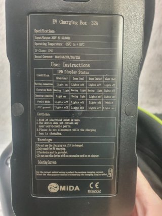 Cargador EV Regulable Tipo 2 - MIDA 32A (7.4kW)