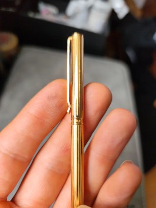 Bolígrafo Delta Bañado en Oro