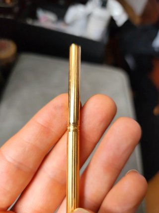 Bolígrafo Delta Bañado en Oro