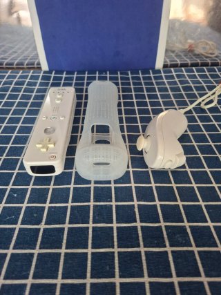 Wii ORIGINAL MANDO +NUNCHUK +FUNDA OFICIAL