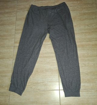 T44, H&M, Pantalón estilo deportivo con cordón