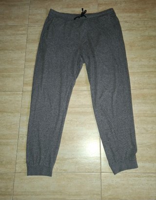 T44, H&M, Pantalón estilo deportivo con cordón