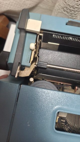 Máquina de escribir Olivetti Studio 56 Azul