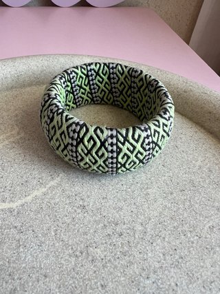 Bracciale rigido etnico tessuto intrecciato