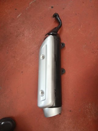 Tubo de escape Suzuki Burgman 125 2007