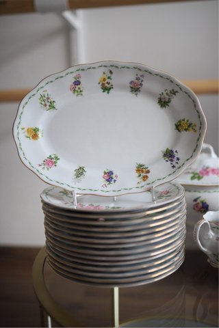 Royal Fine Porcelain Vajilla Floral