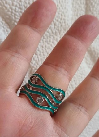 Anello bijotteria smalto e zirconi