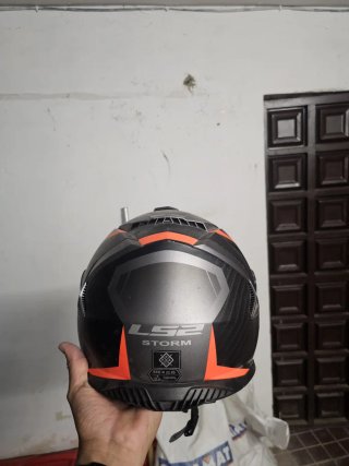 2 Cascos de moto LS2 negro y naranja talla s y m