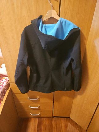 Chaqueta Trekking Mujer Quechua Negra/Azul