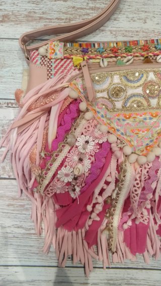 Bolso Boho Chic Hecho a Mano