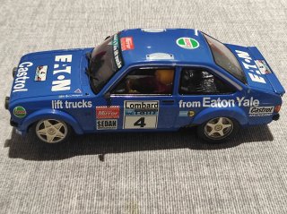 FORD ESCORT MKII "EATON" SCALEXTRIC CON CHASIS 3D