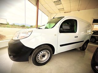 Renault Kangoo Año 2021, Diesel, Manual