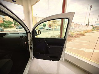 Renault Kangoo Año 2021, Diesel, Manual