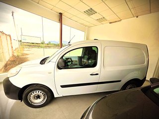 Renault Kangoo Año 2021, Diesel, Manual