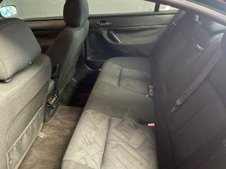 Peugeot 607