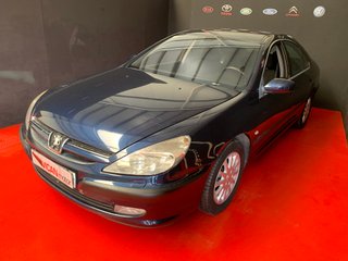 Peugeot 607