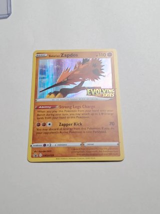 Carta Pokémon Galarian Zapdos stamp
