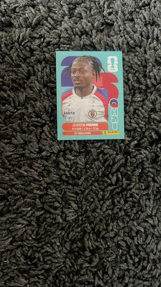 Cromo Leverton Pierre FC Vizela Panini