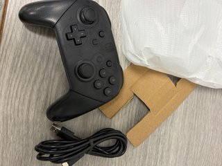 Nintendo Switch Pro Controller con Cable