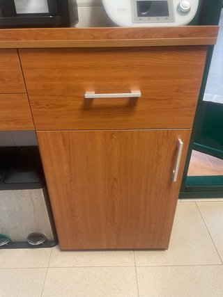 URGE VENTA! Mueble auxiliar cocina madera