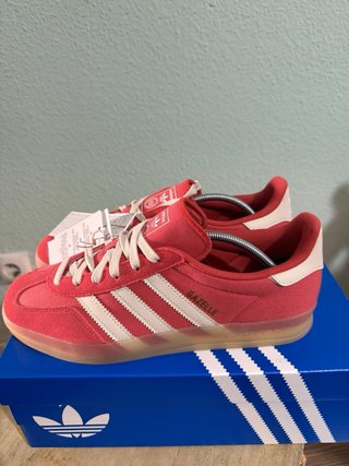 Adidas Gazelle Indoor Rojas Talla 41 1/3