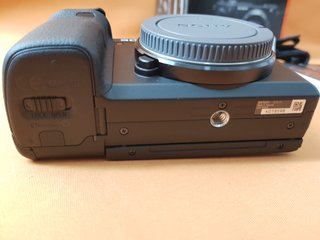 Sony Alpha 6400 Mirrorless 4K 24.2MP