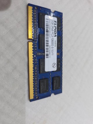 2 Memorias RAM DDR3 2GB