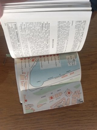 The Tourist Guide-Book of Spain" (Edición 1957/58)