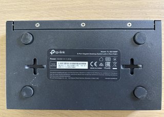 Switch TP-Link 8 Puertos Gigabit 4 PoE+
