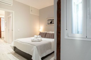 Piso en alquiler en Cortes - Huertas en Madrid