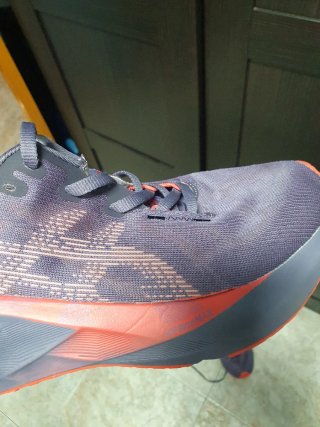 Asics Novablast 5 Zapatillas Running Morado Naranj