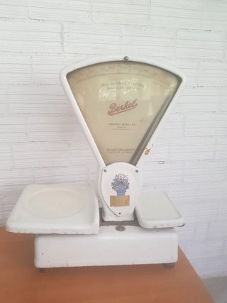 Báscula antigua Berkel