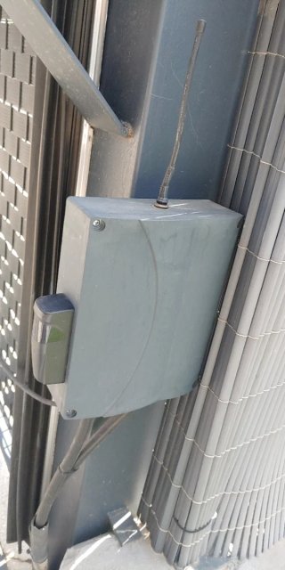 Puerta de garaje metálica