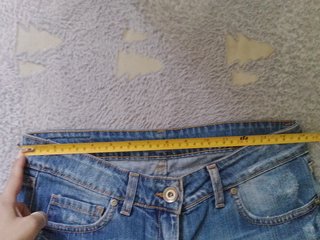 Jeans strappati taglia S